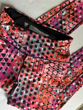 VS Sport leggings